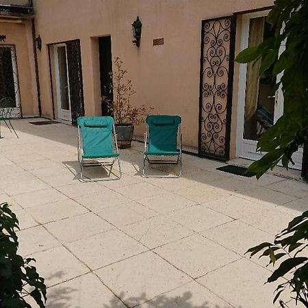 Le Loft Campagnard Apartment Giverny Bagian luar foto